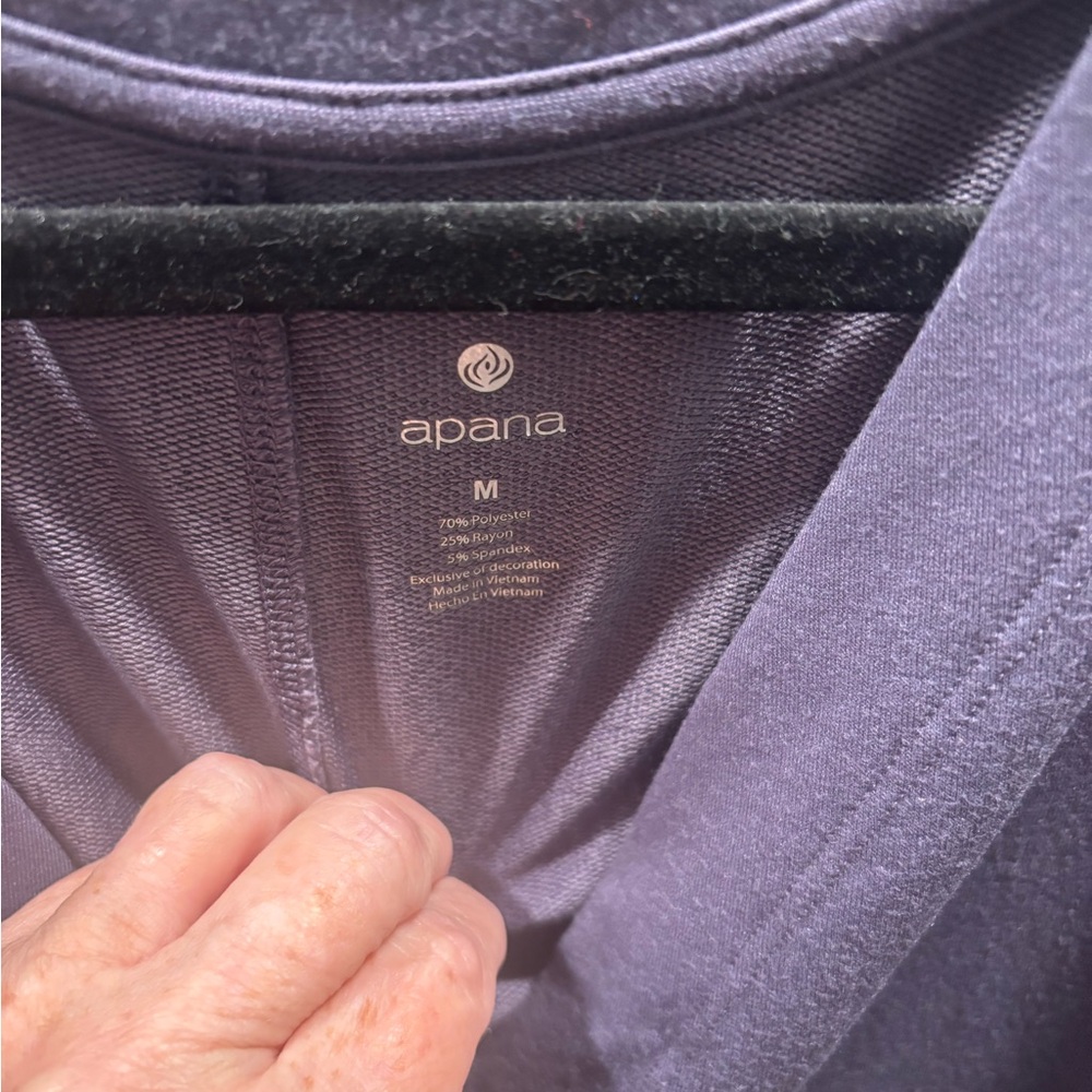 Apana Active Top - Picture 2 of 4